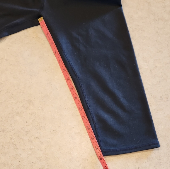 NWOT Fabletics Leggings - Picture 10 of 15